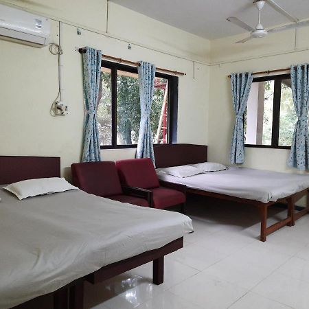 Shree Holidays Alībāg Ngoại thất bức ảnh